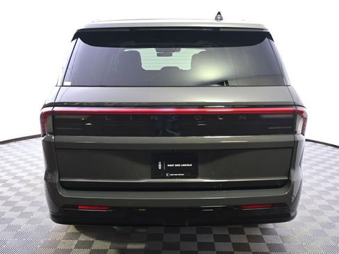 New 2026 Lincoln Navigator L Black Label image 5