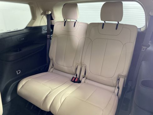 Used 2021 Jeep Grand Cherokee L Limited image 35