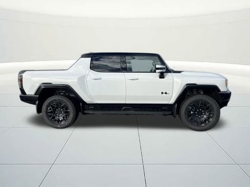 New 2025 GMC Hummer EV 2X w/ LPO, Dark Essentials Package image 5