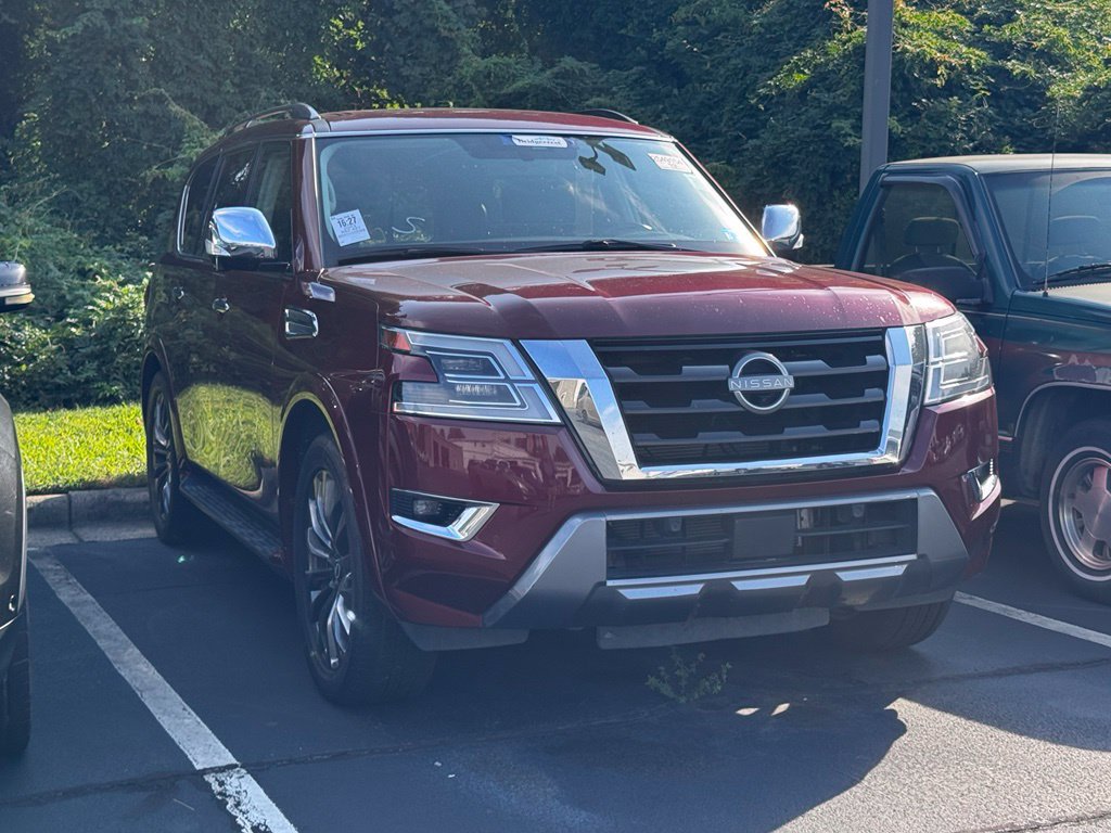 Used 2023 Nissan Armada Platinum w/ Captain's Chairs Package RWD image 1