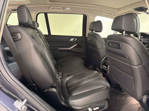 Used 2020 BMW X7 xDrive40i w/ Premium Package AWD/4WD image 28