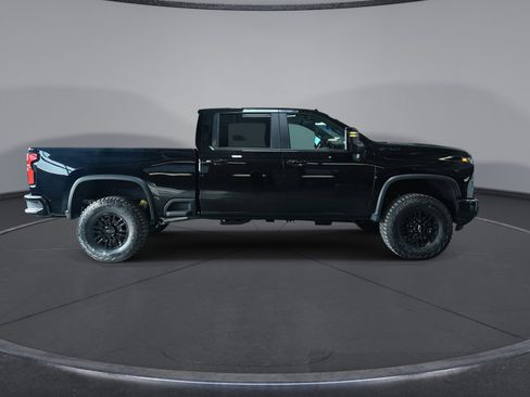New 2026 Chevrolet Silverado 2500 ZR2 w/ LPO, Dark Essentials Package AWD/4WD image 9
