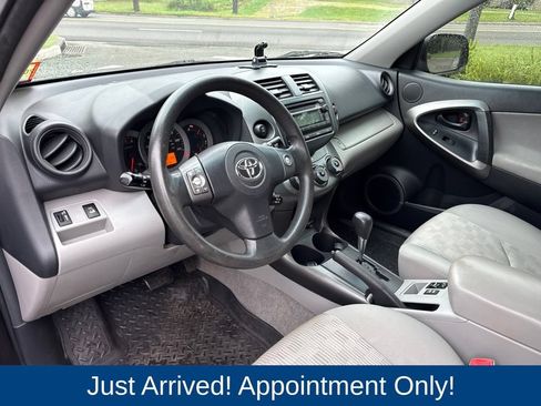 Used 2012 Toyota RAV4 4WD w/ Value Pkg image 8