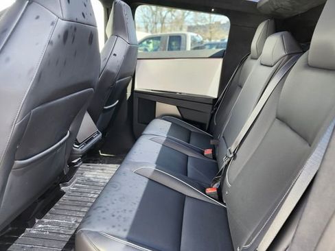 Used 2024 Tesla Cybertruck AWD Crew Cab image 16