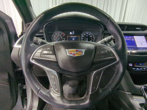 Used 2025 Cadillac XT5 Premium Luxury AWD/4WD image 22