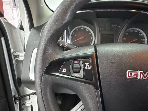 Used 2017 GMC Terrain SLE image 11