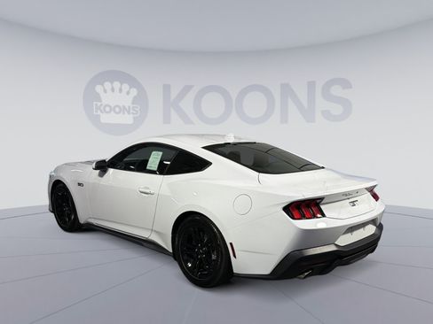 New 2026 Ford Mustang GT RWD image 4