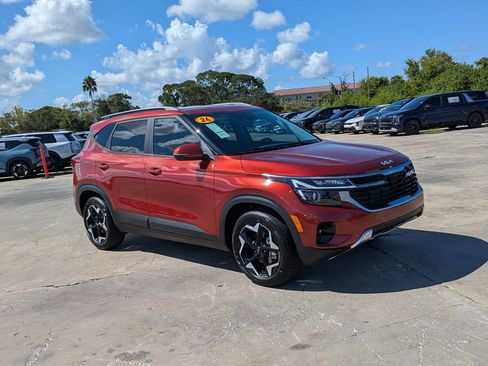 Certified 2026 Kia Seltos S FWD image 2