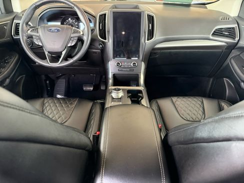 Used 2024 Ford Edge Titanium AWD/4WD image 17