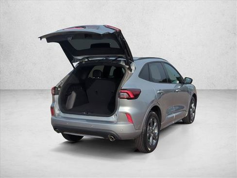 Used 2024 Ford Escape ST-Line w/ Tech Pack #1 FWD image 7