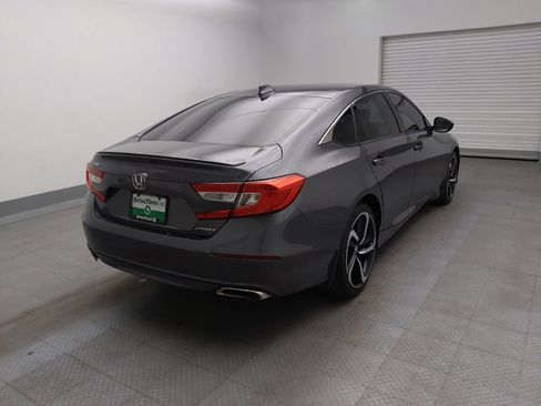 Used 2018 Honda Accord Sport image 5