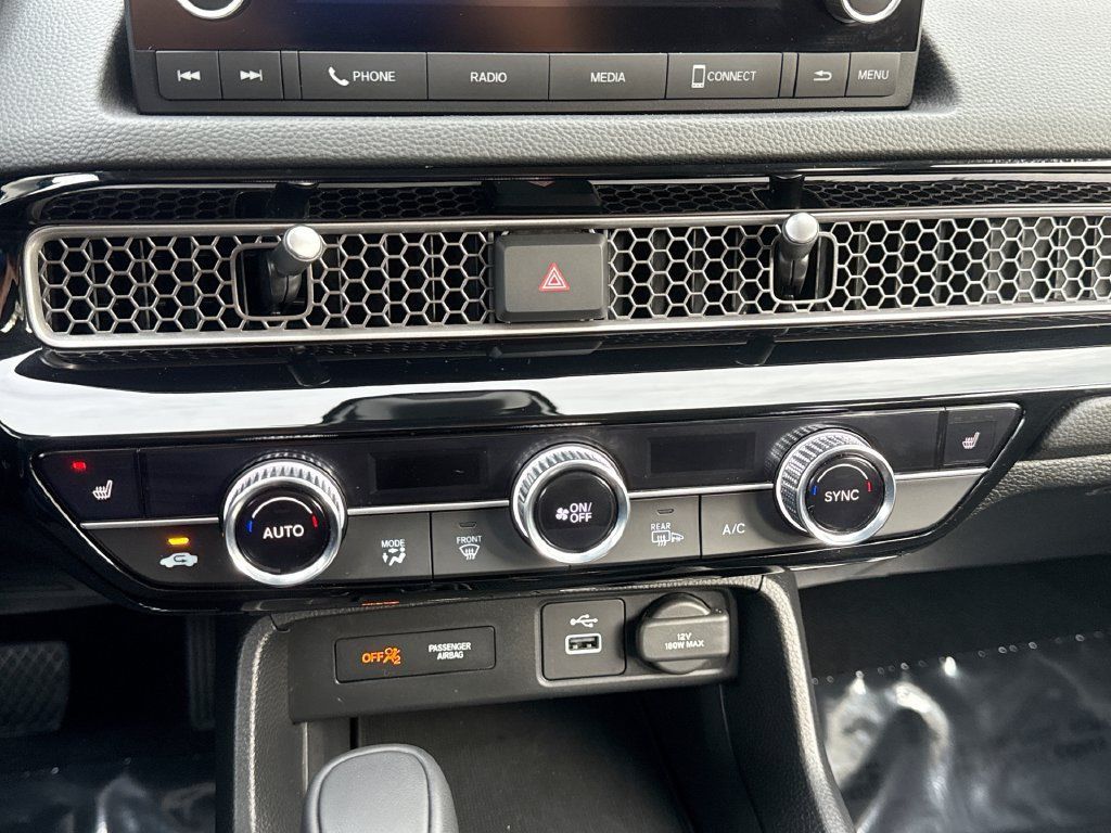 Used 2024 Honda Civic EX image 17