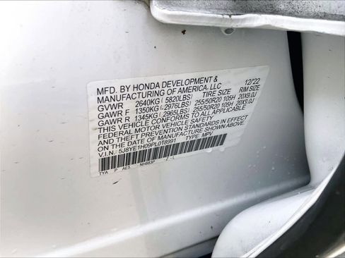 Used 2023 Acura MDX A-Spec image 34