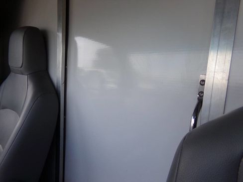 Used 2017 Ford E-450 and Econoline 450 Super Duty w/ Power Windows & Locks Group RWD image 14