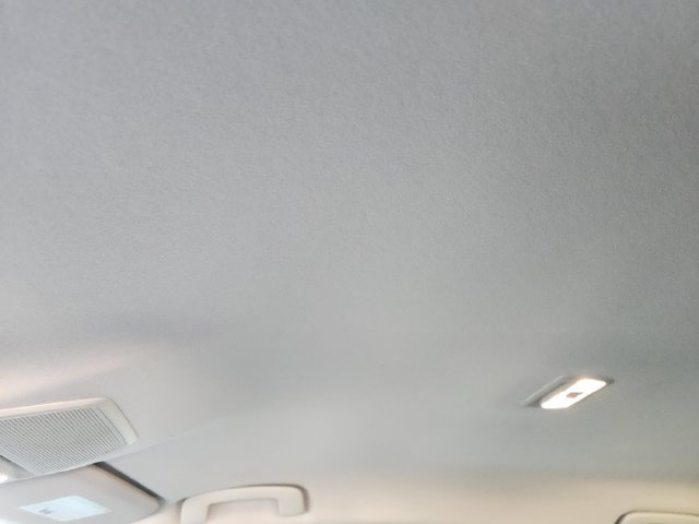 Used 2025 Nissan Kicks SR FWD image 22