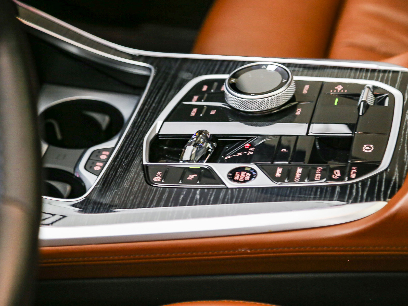 Used 2025 BMW X7 M60i AWD/4WD image 21