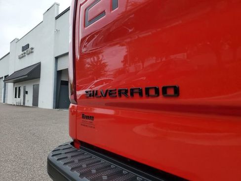 Used 2021 Chevrolet Silverado 1500 LT Trail Boss w/ Bed Protection Package AWD/4WD image 7