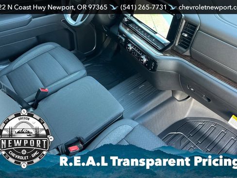 New 2026 GMC Sierra 1500 Elevation w/ LPO, Elevation Black Package AWD/4WD image 15