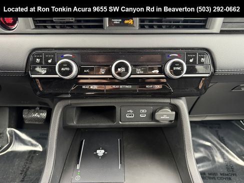 Used 2025 Honda Pilot Elite image 23