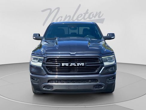 Used 2021 RAM 1500 Laramie w/ Sport Appearance Package AWD/4WD image 9
