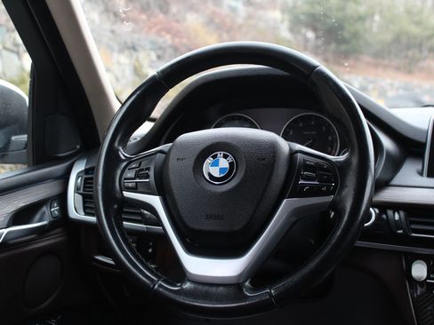 Used 2015 BMW X5 xDrive35i image 16