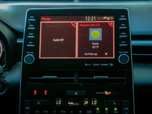 Used 2020 Toyota Avalon TRD image 23