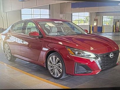 Used 2024 Nissan Altima 2.5 SL