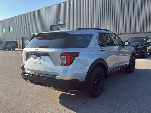 Used 2022 Ford Explorer Timberline AWD/4WD image 3
