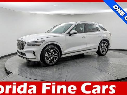 Used 2022 Genesis GV70 2.5T w/ Select Package image 1