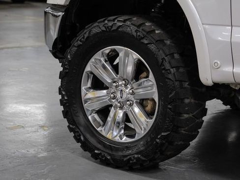 Used 2019 Ford F150 Lariat w/ Equipment Group 502A Luxury image 46