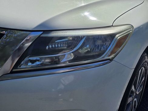 Used 2014 Nissan Pathfinder SV w/ Trailer Tow Package AWD/4WD image 29