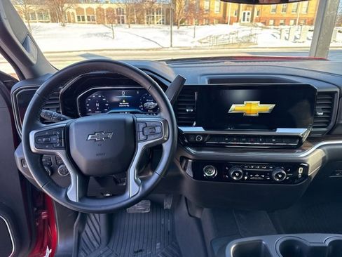 Used 2023 Chevrolet Silverado 1500 RST image 13