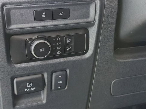 Used 2024 Ford Expedition Max Limited image 12