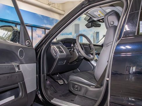 Certified 2022 Land Rover Range Rover Sport HST image 13