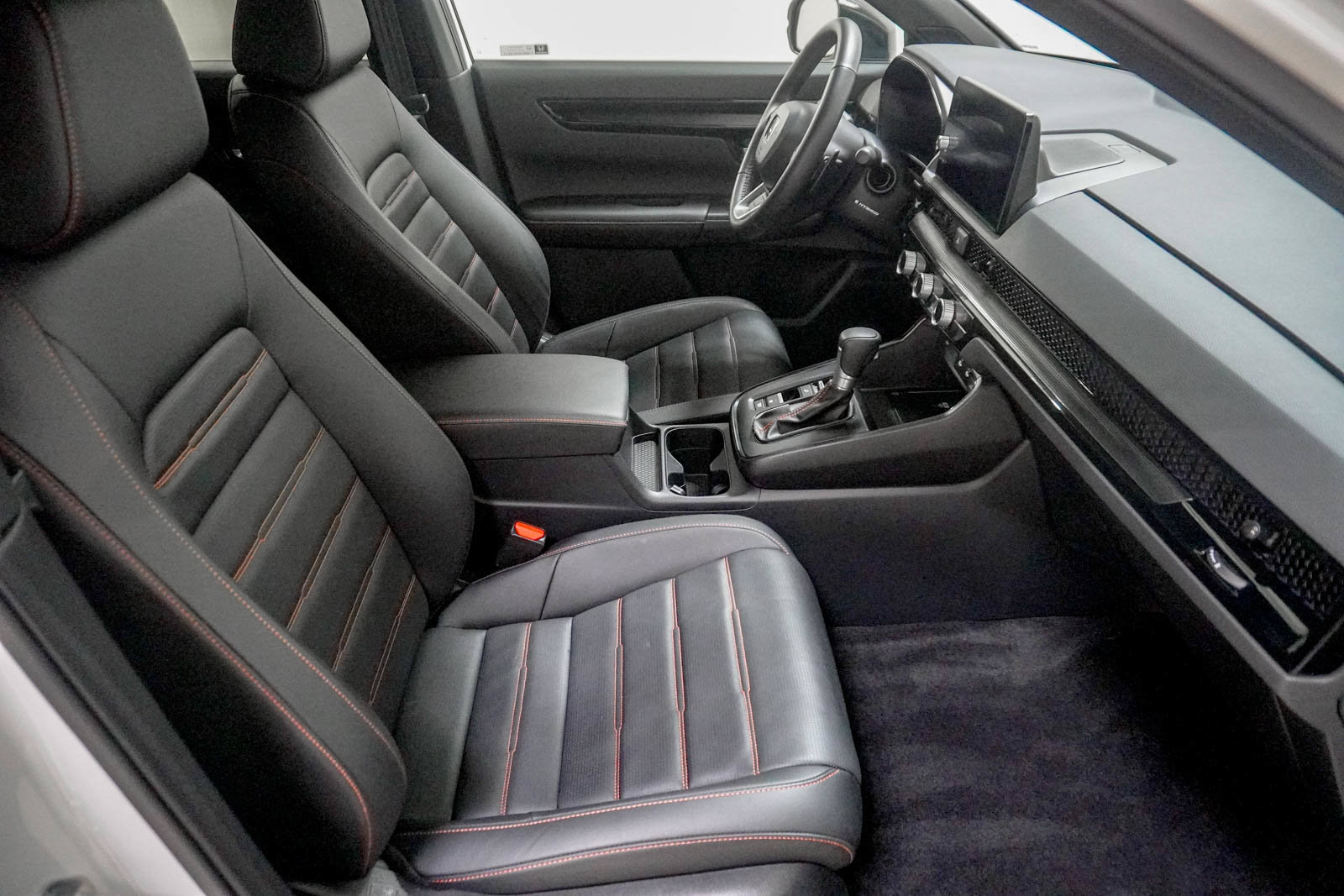 Used 2026 Honda CR-V Sport Touring image 31