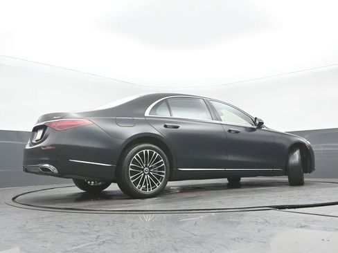 Used 2023 Mercedes-Benz S 580 4MATIC Sedan image 28