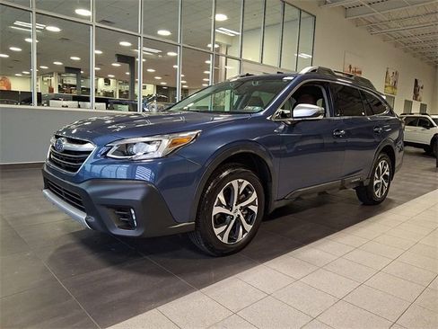 Certified 2021 Subaru Outback Touring XT image 3
