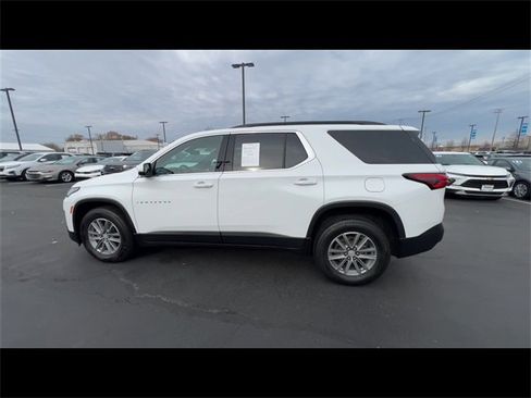 Certified 2023 Chevrolet Traverse LT image 5