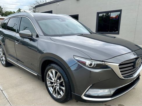 Used 2018 MAZDA CX-9 Signature AWD/4WD image 1