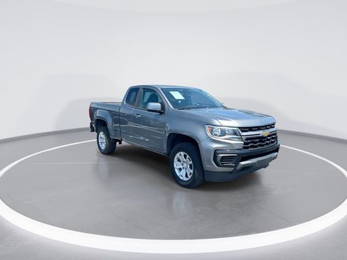 Used 2022 Chevrolet Colorado LT w/ Fleet Safety Package RWD image 2