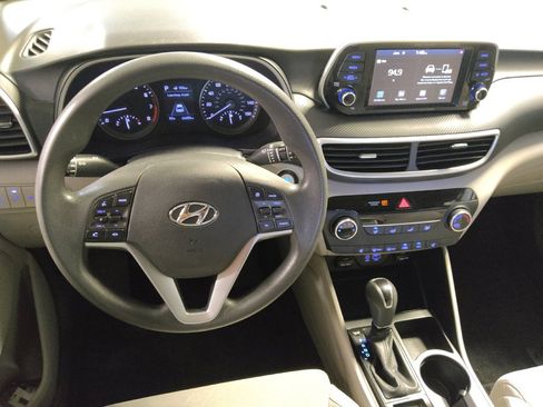 Used 2021 Hyundai Tucson Value FWD image 22