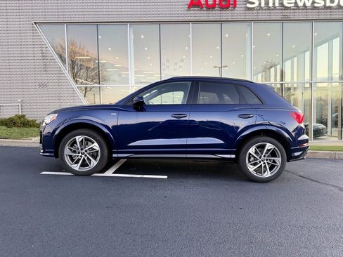 New 2025 Audi Q3 2.0T Premium image 2