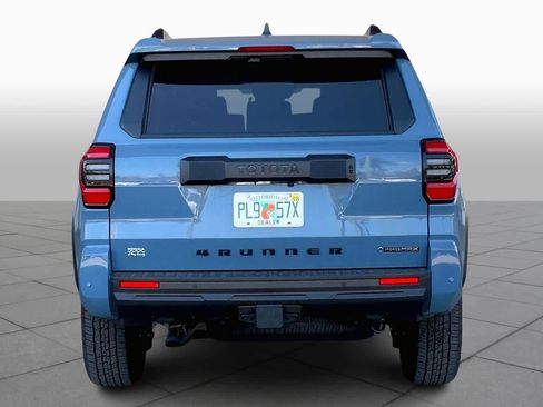 Used 2025 Toyota 4Runner TRD Off-Road Premium image 5