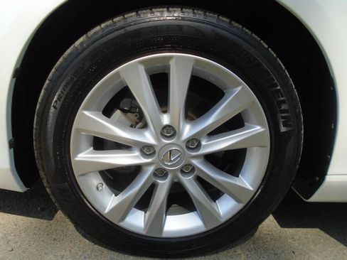 Used 2010 Lexus ES 350 image 28