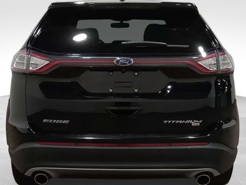 Used 2016 Ford Edge Titanium w/ Equipment Group 301A AWD/4WD image 5