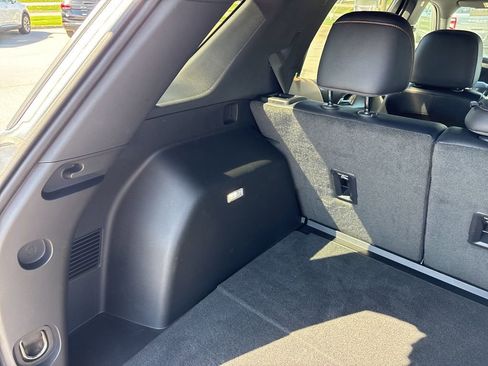 Certified 2025 Chevrolet Equinox ACTIV w/ Safety and Technology Package AWD/4WD image 11