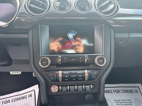 Used 2021 Ford Mustang Shelby GT500 w/ Technology Package RWD image 18