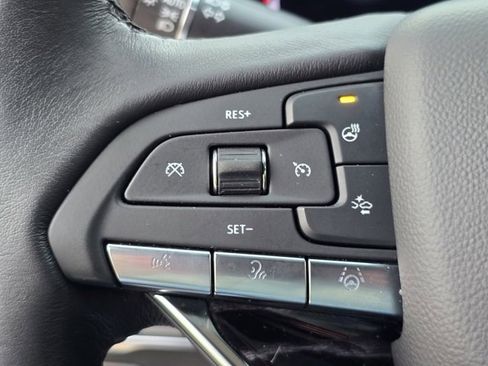 Used 2023 Cadillac Escalade Sport w/ LPO, ONYX Package image 24