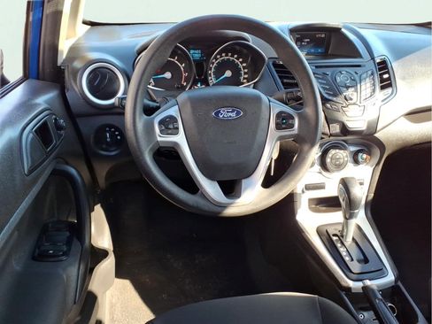 Used 2019 Ford Fiesta SE FWD image 7