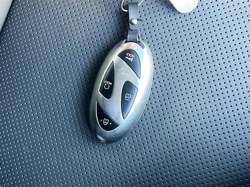 Used 2026 Hyundai Santa Fe SEL w/ Tow & Go Package image 33